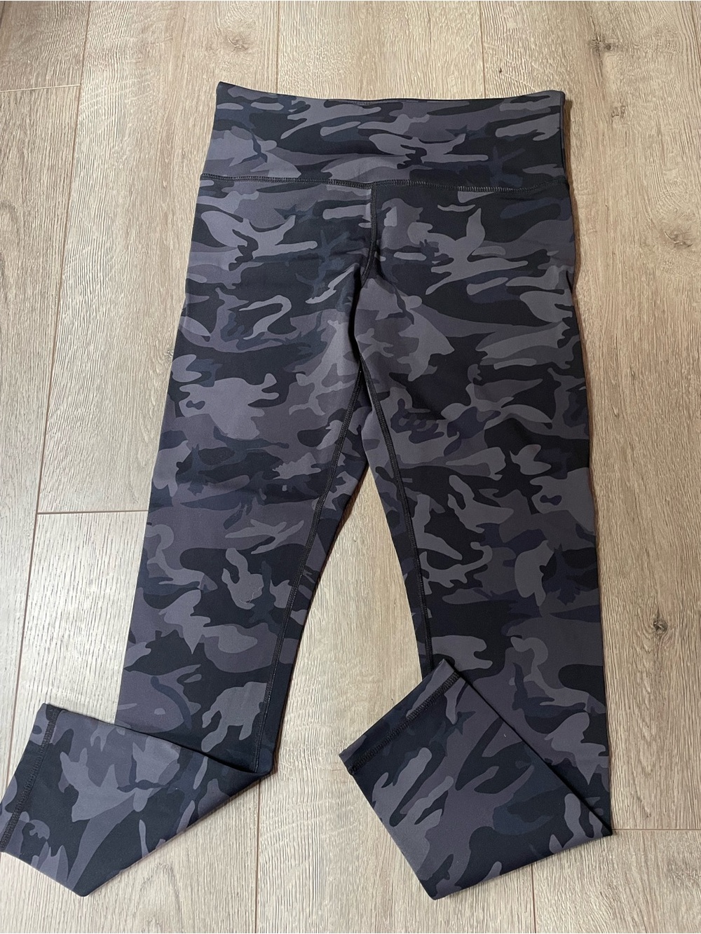 ZYIA Women's Camo Leggings - Black, Gray